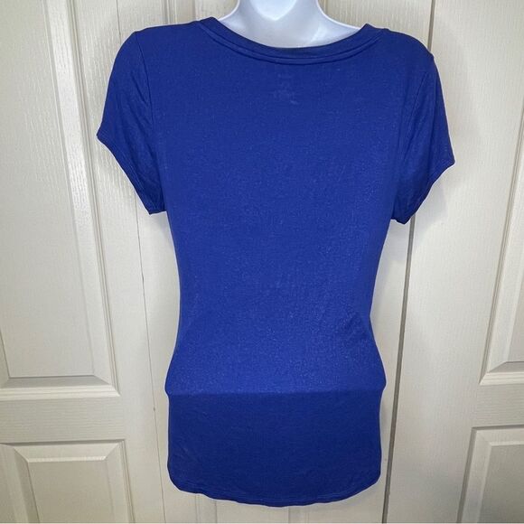 Jennifer Lopez Shimmery Short Sleeve Plunge V-neck Blouse Blue Size Medium - Picture 7 of 12